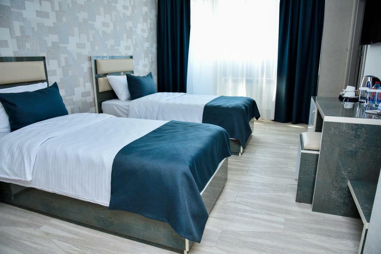 ซูพรีม โฮเต็ล บากู Hotel ภายนอก รูปภาพ