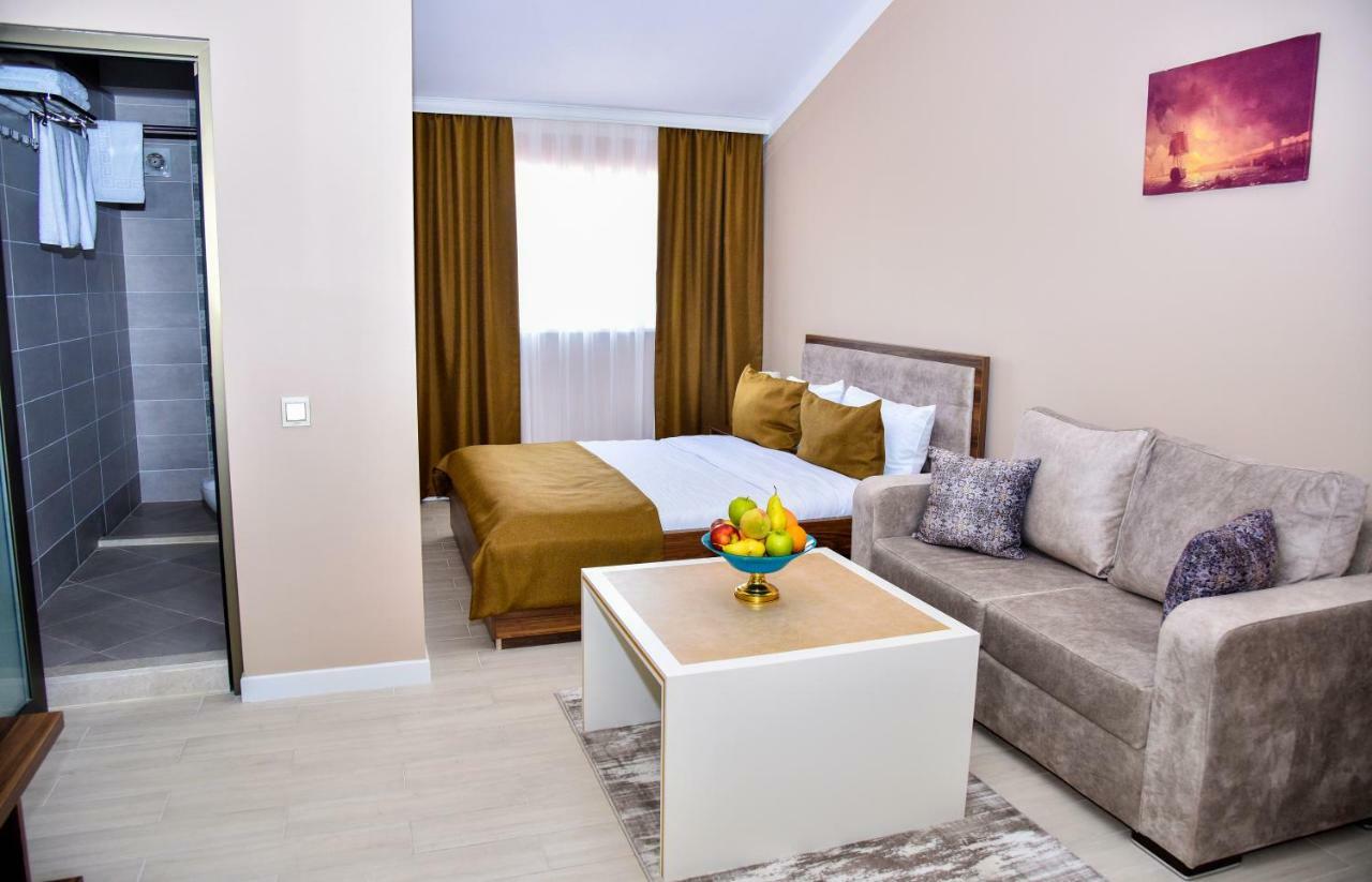 ซูพรีม โฮเต็ล บากู Hotel ภายนอก รูปภาพ