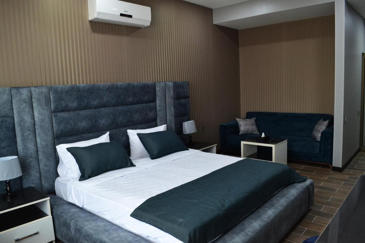 ซูพรีม โฮเต็ล บากู Hotel ภายนอก รูปภาพ
